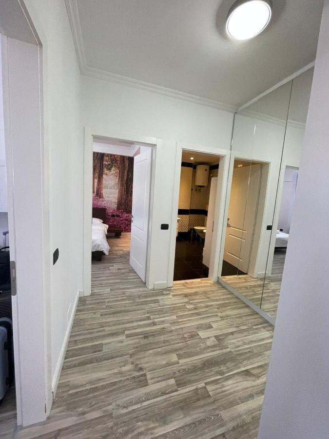 Tirana Center Apartment Exteriör bild